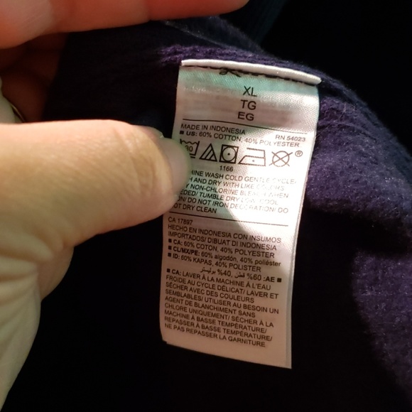 Pride hoodie old navy XL - Picture 3 of 3